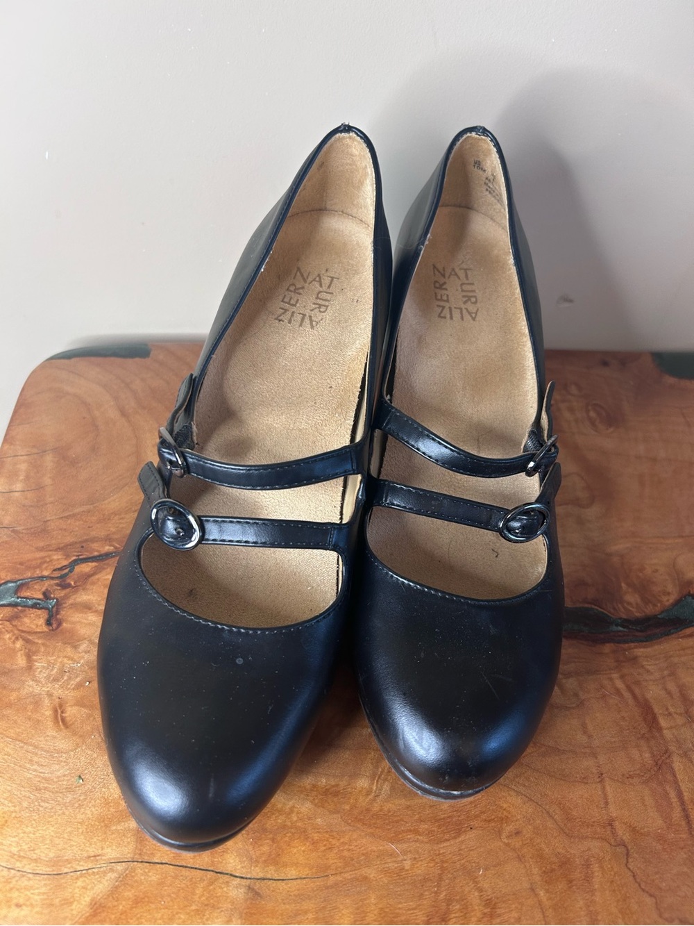 Naturalizer Black Double-Strap Mary Jane heels size 10